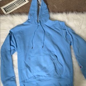 Blue champion hoodie worn once in great shape (m)